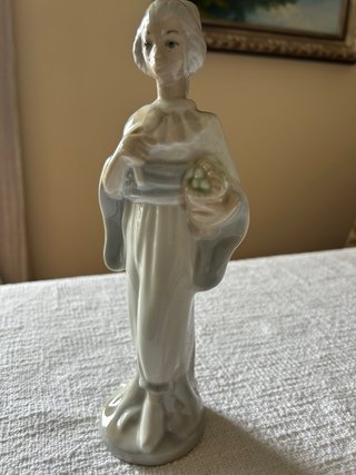 Figura Nao Lladró Joven Oriental