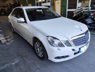 Colector mercedes-benz a2710903037 clase e 226498