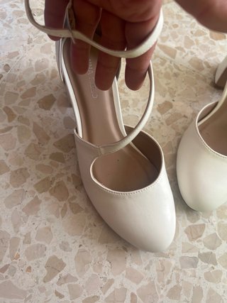 Zapatos tacón Anna Field blancos