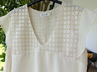 Blusa Molly Bracken Beige Talla M