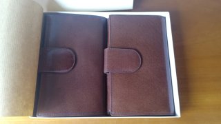 Juego 2 Carteras Piel Marrón Nuevas