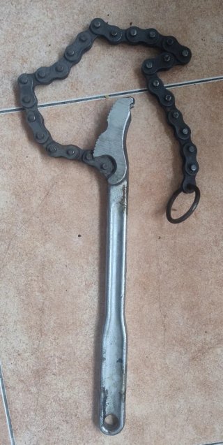 Llave de cadena para filtros