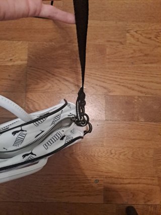 Bolso Puma blanco y negro