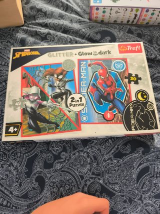 Puzzle Spiderman 2 en 1 Glitter Glow Dark