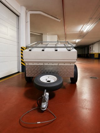 Carro transportador de animales-Remolque metálico