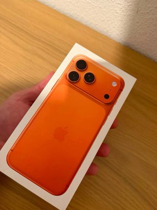 iPhone 17 Pro Max Naranja