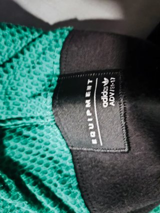 Sudadera Adidas Equipment Negra y Verde