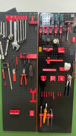 Soporte para alicates IKEA SKADIS / PEGBOARD