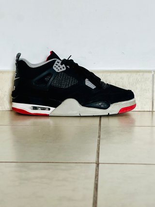 Jordan 4 Negro, Rojo y Blanco