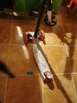Patinete 3 ruedas infantil con luces led