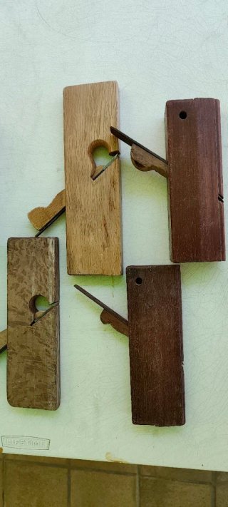 6 cepillos carpintero antiguos, de madera