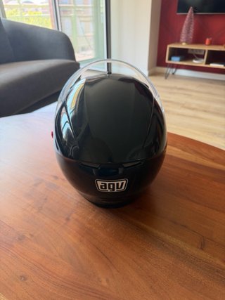 Casco AGV Integral Negro Brillo con Gafas de Sol