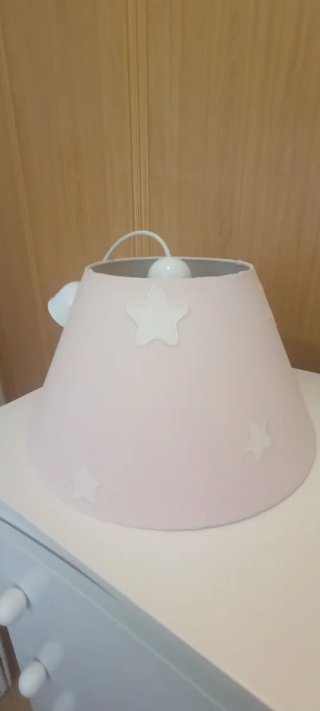 Lámpara infantil estrellas rosa