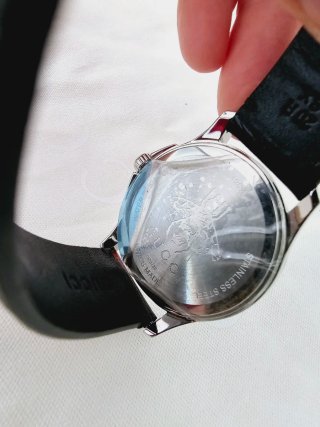 Reloj Gucci Serpiente. Nuevo