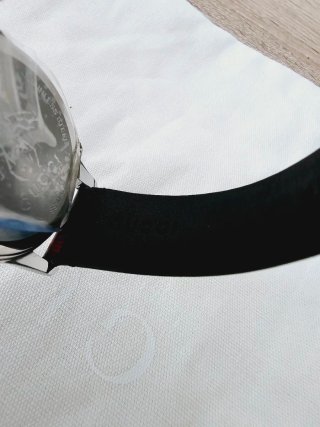 Reloj Gucci Serpiente. Nuevo