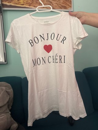 Camiseta Primark Bonjour Mon Chéri