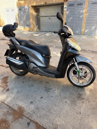 Honda SH300i