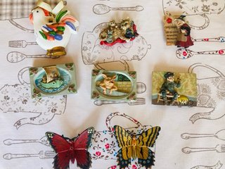 Imanes de mariposas, capricornio, gatos, barcos.