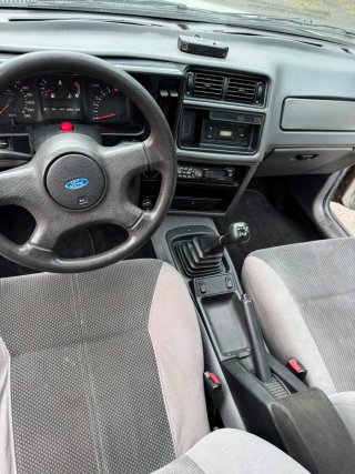 Ford Sierra 2.0i Ghia 1988
