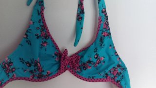 Sujetador bikini Curvy Kate floral azul y rosa