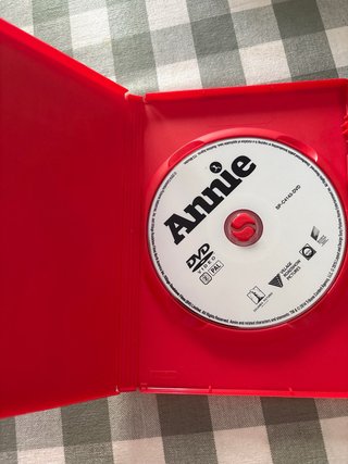 DVD Annie Película Familiar