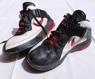 NIKE AIR MAX SOLDIER V 5 Lebron James