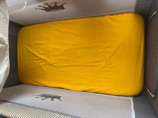 Cuna de viaje con cambiador