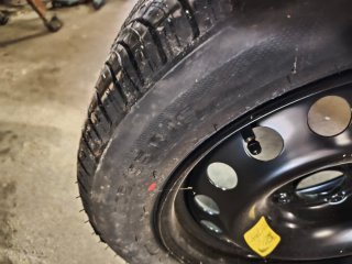Neumático 205/55 R16 Michelin ENERGY E3A + llanta
