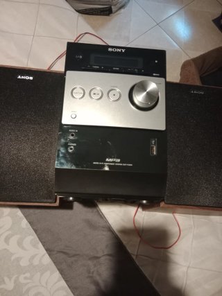 Minicadena Sony MP3