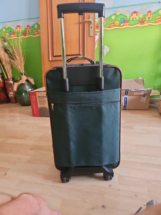 Maleta vintage resistente de buena calidad