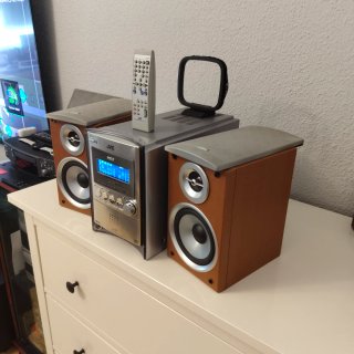 Minicadena JVC UX-557 MP3 5 CD