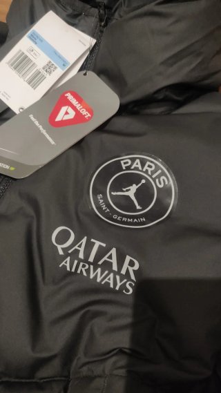Abrigo Plumas PSG Nike Negro Edición Jordan