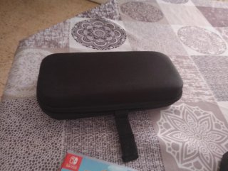 Nintendo Switch con juegos y accesorios