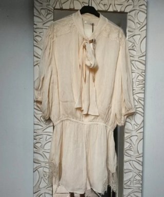 Blusa Mino Beige Encaje Talla Única