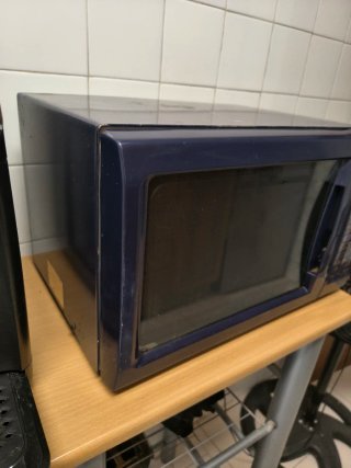 Microondas Sharp R-652 con grill