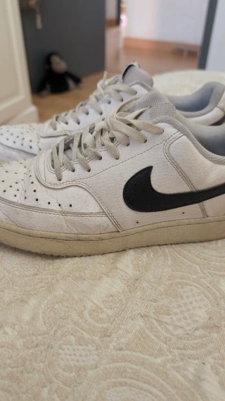 Zapatillas Nike Blancas y Negras