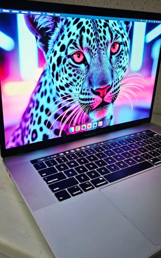 MACBOOK PRO i7 16GB
