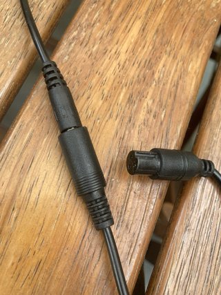 Cargador Batería Litio 42V 2AH