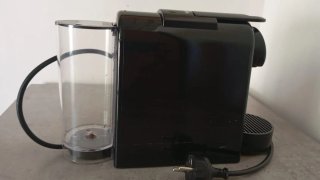 Cafetera Nespresso Essenza Mini DeLonghi