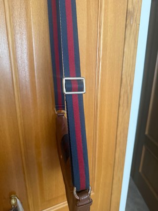 Bolso bandolera Tommy Hilfiger marrón y azul