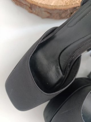 Sandalias Plataforma Bershka Negras