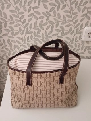 Bolso Carolina Herrera Beige y Marrón