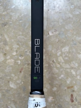 Raqueta Wilson Blade 98L v6.0