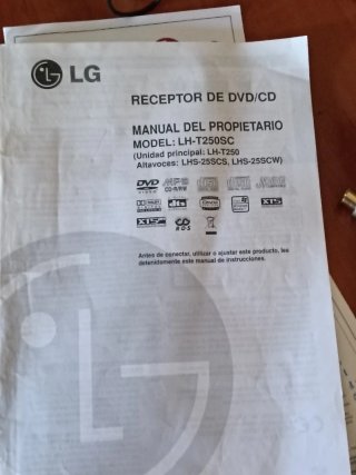 Reproductor DVD LG con altavoces