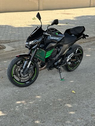 Kawasaki Z800 ABS Negra y Verde