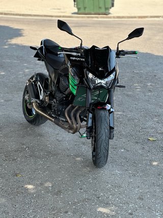 Kawasaki Z800 ABS Negra y Verde
