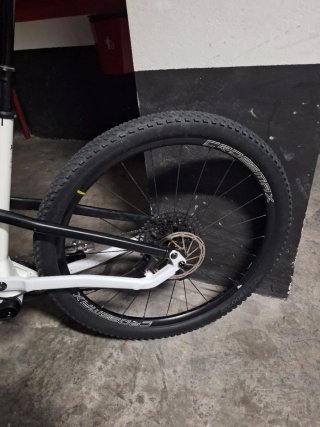 BICICLETA ROCKRAIDER XC 900S