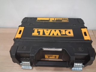 Maletín DeWalt TSTAK D25133K