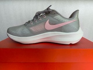 Zapatillas Nike Mujer Gris y Rosa