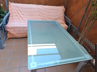 Mesa de jardín cristal y metal